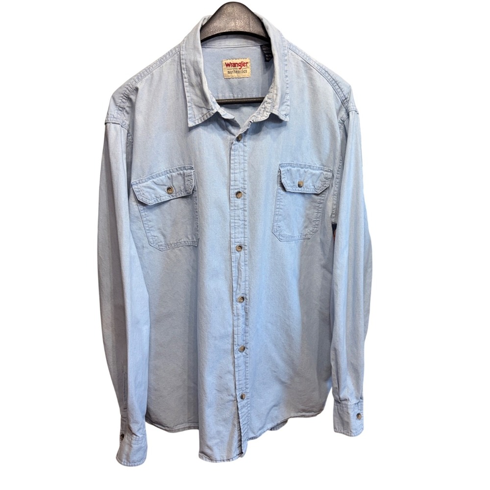 Vintage Wrangler Mens Light Blue Denim Shirt XL Button-Up Cowboy Retro Coastal